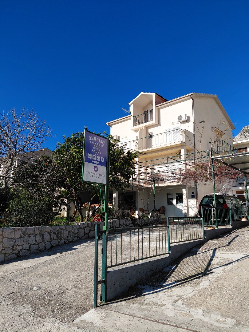 Sekulić Apartment and Rooms - Comfortable accommodation with a sea view for a relaxing stay throughout the year., Apartman Sekulić Gradac